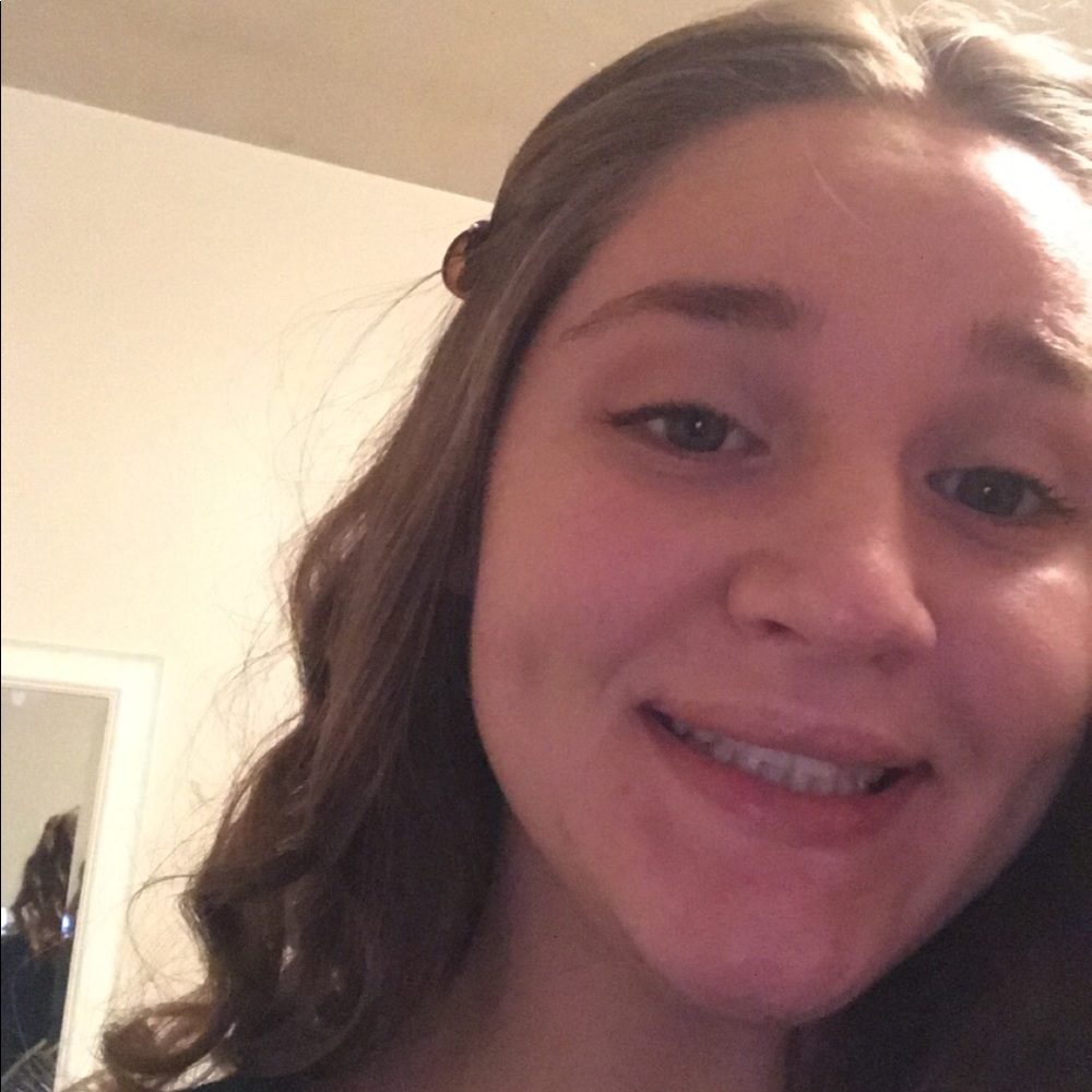 Meet your Posher, Samantha